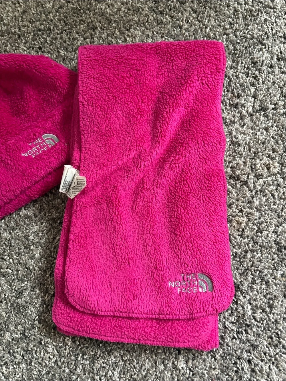 The North Face Kids Magenta Fleece and Scarf Set